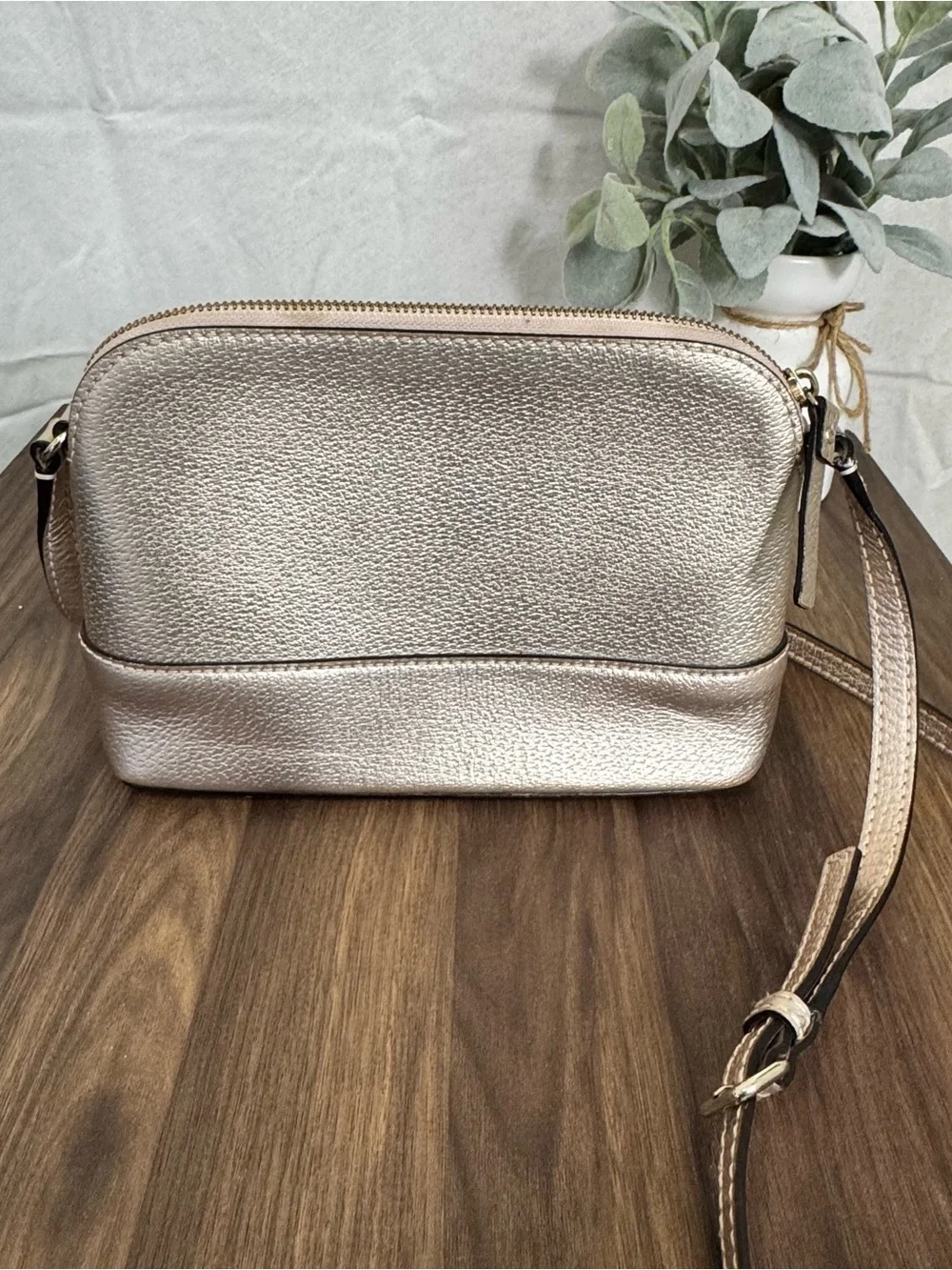 Kate Spade Wellesley Hanna Metallic Champagne Gold Crossbody Bag
